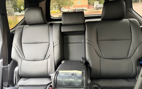 Toyota Land Cruiser, 2022 год, 11 500 000 рублей, 18 фотография