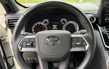 Toyota Land Cruiser, 2022 год, 11 500 000 рублей, 13 фотография