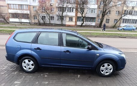 Ford Focus II рестайлинг, 2005 год, 570 000 рублей, 3 фотография