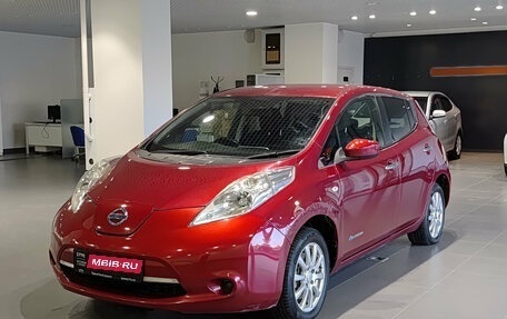 Nissan Leaf I, 2015 год, 870 000 рублей, 1 фотография