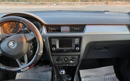 Skoda Rapid I, 2017 год, 1 300 000 рублей, 22 фотография