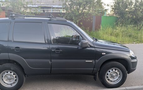 Chevrolet Niva I рестайлинг, 2014 год, 515 000 рублей, 3 фотография