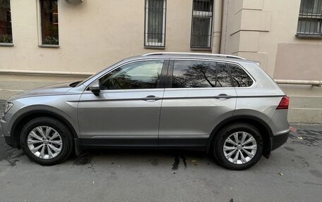 Volkswagen Tiguan II, 2017 год, 2 480 000 рублей, 3 фотография