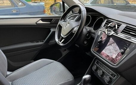 Volkswagen Tiguan II, 2017 год, 2 480 000 рублей, 19 фотография