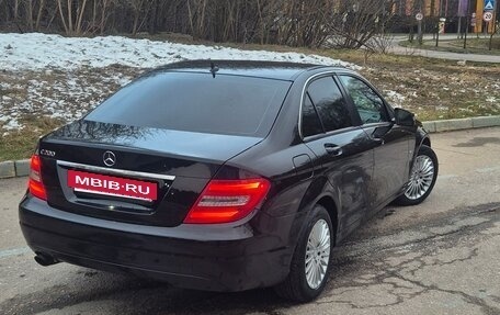Mercedes-Benz C-Класс, 2011 год, 1 200 000 рублей, 5 фотография
