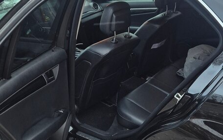Mercedes-Benz C-Класс, 2011 год, 1 200 000 рублей, 11 фотография