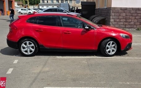 Volvo V40 Cross Country I, 2013 год, 910 000 рублей, 2 фотография