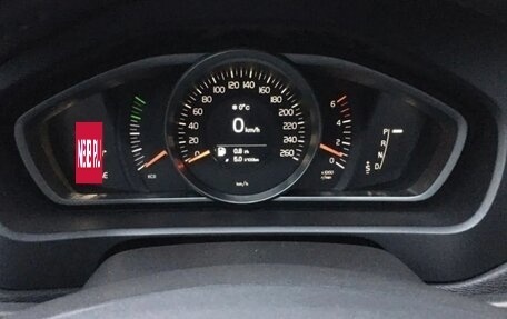 Volvo V40 Cross Country I, 2013 год, 910 000 рублей, 12 фотография