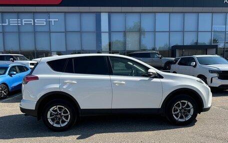 Toyota RAV4, 2016 год, 1 949 000 рублей, 3 фотография