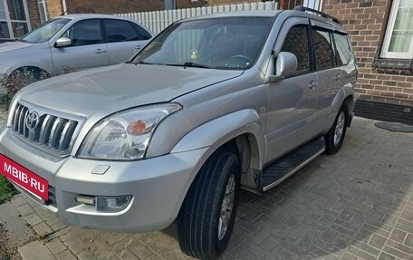 Toyota Land Cruiser Prado 120 рестайлинг, 2004 год, 1 100 000 рублей, 4 фотография