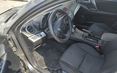 Mazda 3, 2011 год, 850 000 рублей, 10 фотография