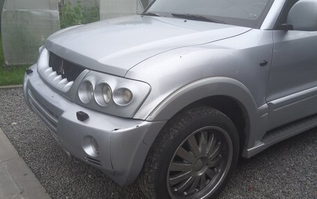 Mitsubishi Pajero III рестайлинг, 2006 год, 950 000 рублей, 8 фотография
