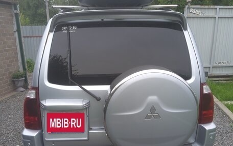 Mitsubishi Pajero III рестайлинг, 2006 год, 950 000 рублей, 11 фотография