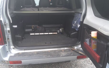 Mitsubishi Pajero III рестайлинг, 2006 год, 950 000 рублей, 25 фотография