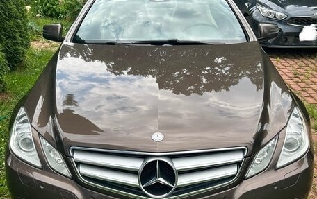 Mercedes-Benz E-Класс, 2013 год, 3 100 000 рублей, 3 фотография