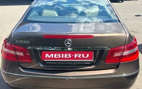 Mercedes-Benz E-Класс, 2013 год, 3 100 000 рублей, 5 фотография