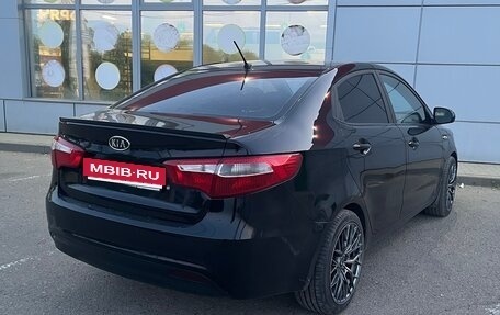 KIA Rio III рестайлинг, 2011 год, 720 000 рублей, 2 фотография
