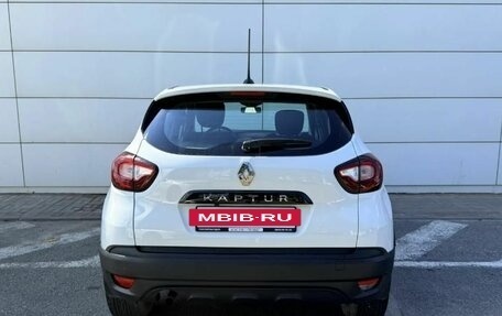 Renault Kaptur I рестайлинг, 2021 год, 1 670 000 рублей, 9 фотография