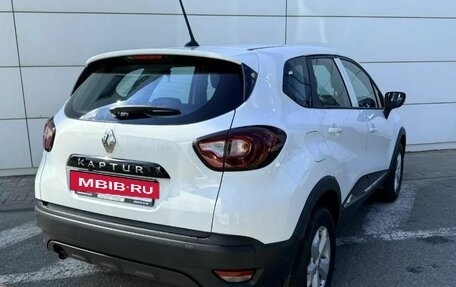 Renault Kaptur I рестайлинг, 2021 год, 1 670 000 рублей, 8 фотография