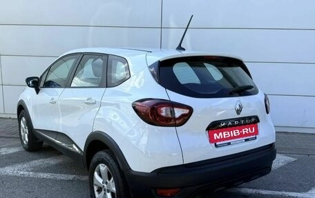 Renault Kaptur I рестайлинг, 2021 год, 1 670 000 рублей, 10 фотография