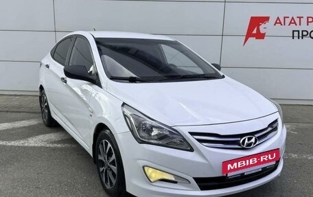 Hyundai Solaris II рестайлинг, 2014 год, 890 000 рублей, 3 фотография