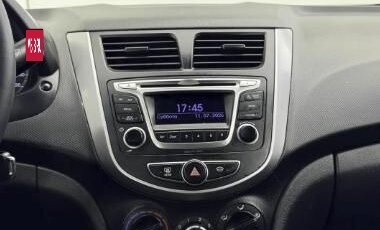 Hyundai Solaris II рестайлинг, 2014 год, 890 000 рублей, 15 фотография
