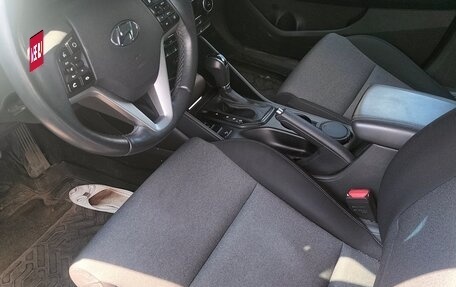 Hyundai Tucson III, 2018 год, 2 150 000 рублей, 6 фотография