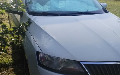 Skoda Rapid I, 2015 год, 470 000 рублей, 10 фотография