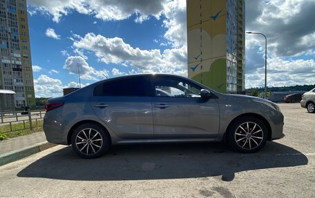 KIA Rio IV, 2020 год, 1 375 000 рублей, 3 фотография