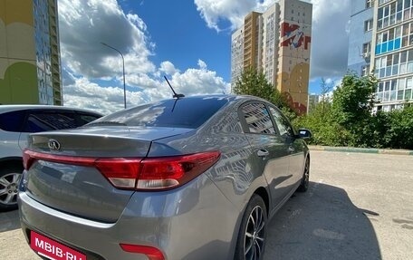 KIA Rio IV, 2020 год, 1 375 000 рублей, 5 фотография