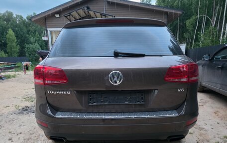Volkswagen Touareg III, 2010 год, 1 800 000 рублей, 5 фотография