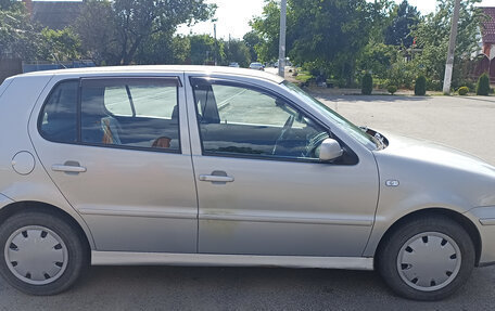 Volkswagen Polo III рестайлинг, 2000 год, 350 000 рублей, 4 фотография