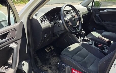 Volkswagen Tiguan II, 2020 год, 2 990 000 рублей, 8 фотография