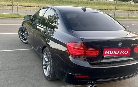 BMW 3 серия, 2012 год, 1 900 000 рублей, 4 фотография