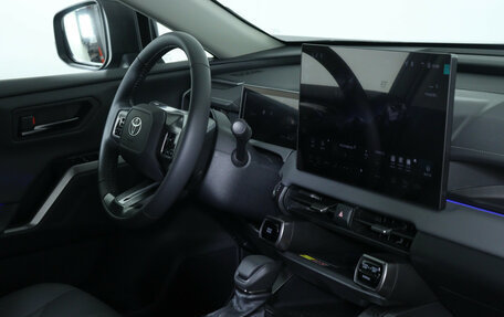 Toyota RAV4, 2026 год, 4 100 000 рублей, 11 фотография