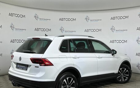 Volkswagen Tiguan II, 2019 год, 2 294 900 рублей, 2 фотография