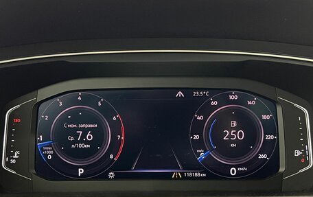 Volkswagen Tiguan II, 2019 год, 2 294 900 рублей, 18 фотография