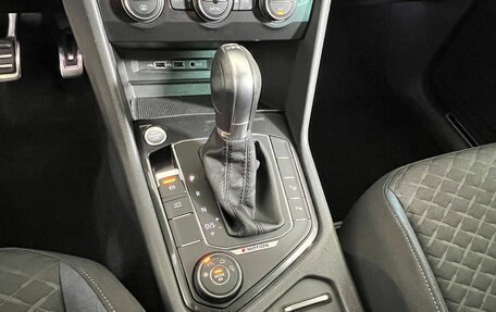 Volkswagen Tiguan II, 2019 год, 2 294 900 рублей, 22 фотография