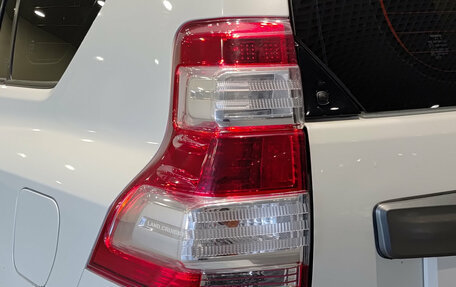 Toyota Land Cruiser Prado 150 рестайлинг 2, 2015 год, 3 465 000 рублей, 11 фотография