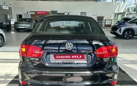 Volkswagen Jetta VI, 2012 год, 695 000 рублей, 5 фотография