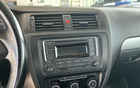 Volkswagen Jetta VI, 2012 год, 695 000 рублей, 21 фотография