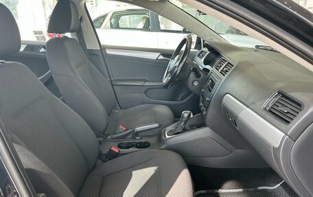 Volkswagen Jetta VI, 2012 год, 695 000 рублей, 24 фотография