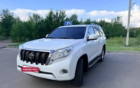 Toyota Land Cruiser Prado 150 рестайлинг 2, 2016 год, 3 550 000 рублей, 3 фотография