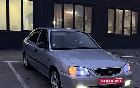Hyundai Accent II, 2005 год, 350 000 рублей, 1 фотография