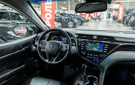 Toyota Camry, 2020 год, 3 179 000 рублей, 13 фотография