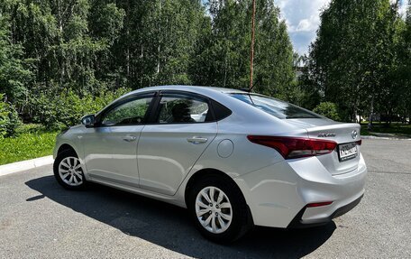Hyundai Solaris II рестайлинг, 2017 год, 1 190 000 рублей, 2 фотография