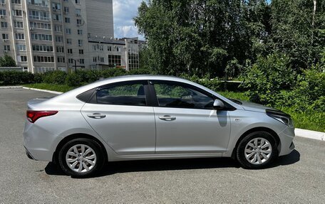 Hyundai Solaris II рестайлинг, 2017 год, 1 190 000 рублей, 4 фотография