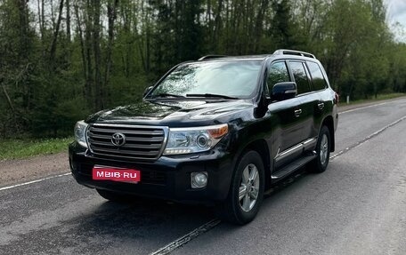 Toyota Land Cruiser 200, 2013 год, 3 650 000 рублей, 1 фотография