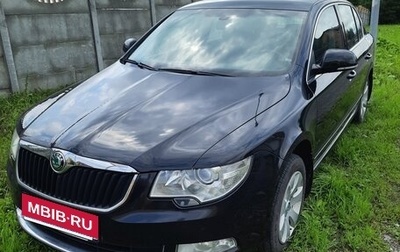 Skoda Superb III рестайлинг, 2012 год, 1 200 000 рублей, 1 фотография