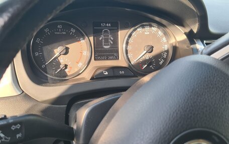 Skoda Rapid I, 2014 год, 985 000 рублей, 9 фотография